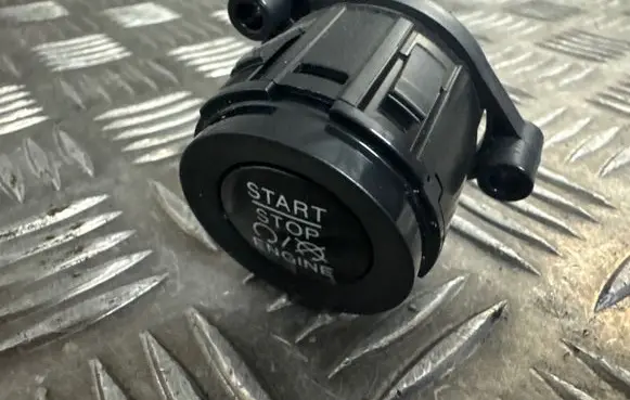 Fiat 500X Engine start stop button switch 00735625734 A2C96186200 3000898170673588