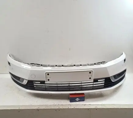 Volkswagen PASSAT CC Front bumper 3C8805903A