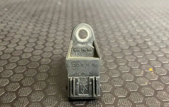 Camshaft position sensor