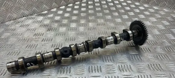 Mercedes-Benz C W203 Camshaft 6110510101 9455