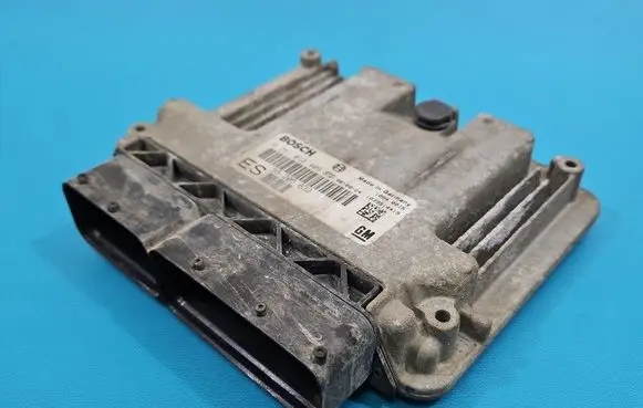 Opel Vectra C Engine control unit/module ECU 0281013409 IMPRK1599877