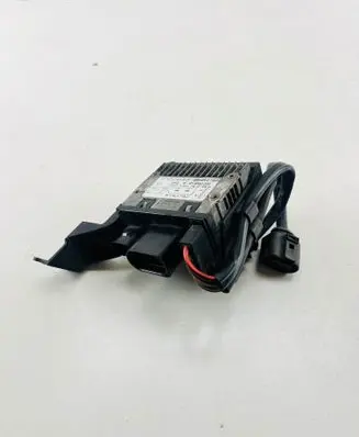 Porsche Cayman 987 Fan control module 99761843601 898082