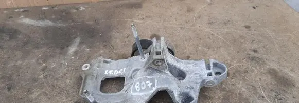 Renault Kangoo II Generator/alternator bracket 117100072R