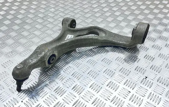 Volkswagen Touareg II Front lower control arm/wishbone 7P0907151E 06062016