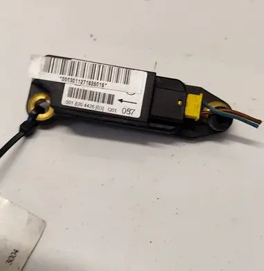 Mercedes-Benz C W203 Airbag deployment crash/impact sensor 0018204426