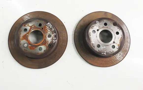 Toyota RAV 4 (XA40) Rear brake disc