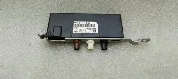 Porsche Panamera (970) Aerial antenna amplifier 97064711800