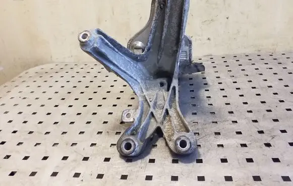 Audi Q5 SQ5 Engine mounting bracket 8K0199308BR