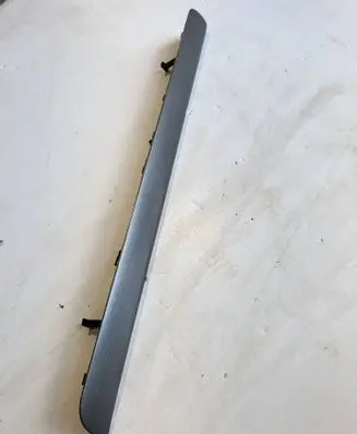 Dashboard glove box trim
