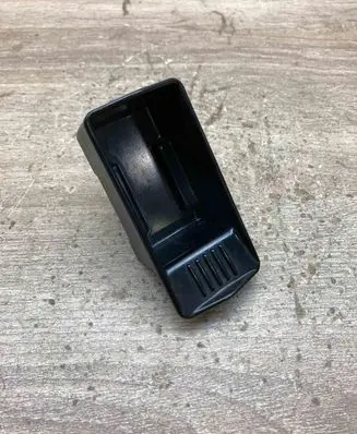 BMW 5 E39 Rear door ashtray 8200237 USED