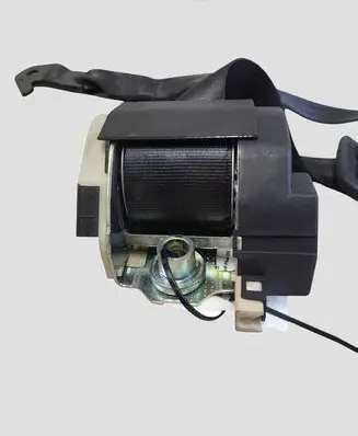 Volkswagen Golf Plus Middle seatbelt (rear) 5M0857807B 34052117