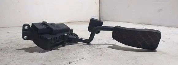 Audi A6 S6 C6 4F Accelerator throttle pedal 4F2721523
