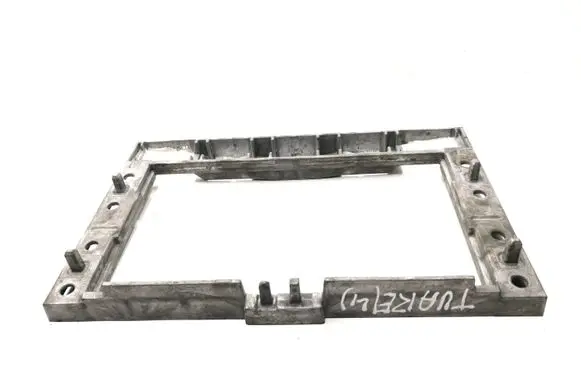 Volkswagen Touareg I Other dashboard part 7L6857318