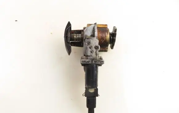 Volkswagen Golf IV Timing belt/chain tensioner 058109088B