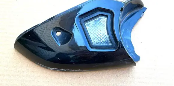 Volvo V40 Front door wing mirror part 3304563 3040001 3304561