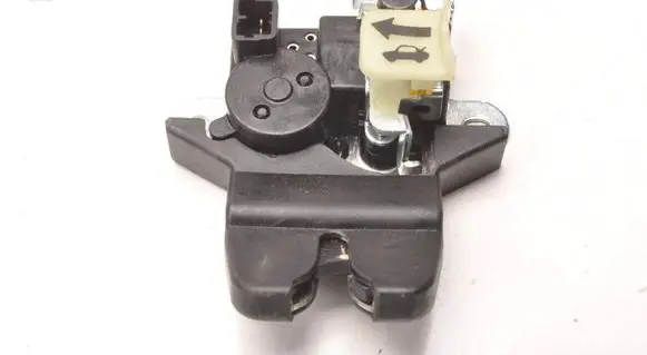 KIA Optima Tailgate lock latch 
