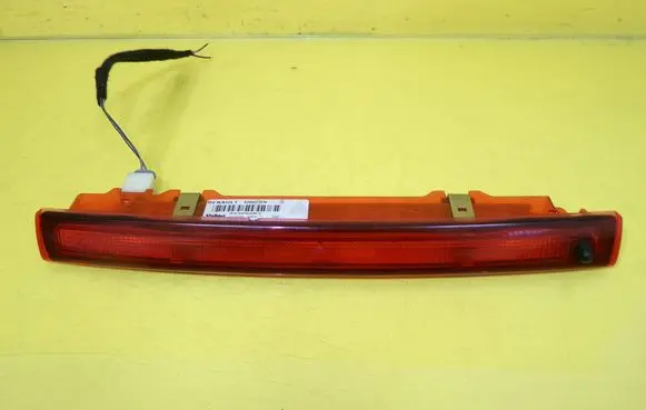 Renault Megane II Third/center stoplight 8200073239