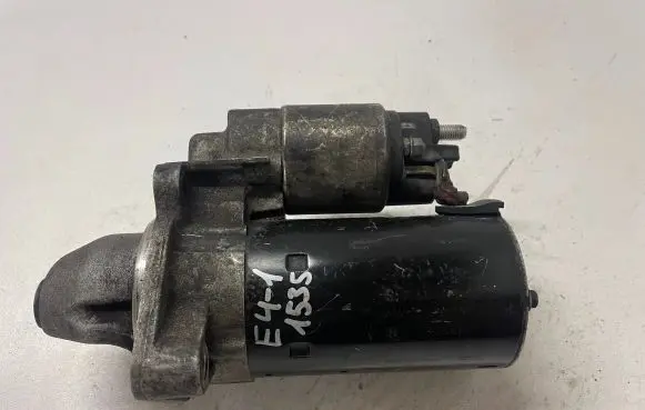 BMW 5 E60 E61 Starter motor 7515390 0001108401