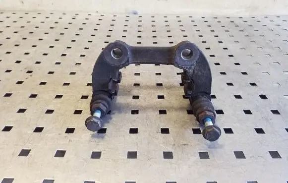 Mini Cooper Countryman R60 Brake caliper pad carrier rear 