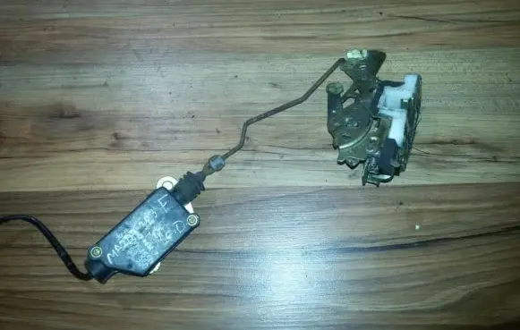 Mazda 323 F Rear door lock 8300004650