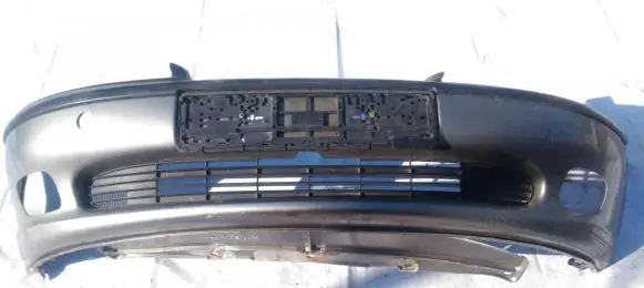 Opel Vectra B Front bumper ruda