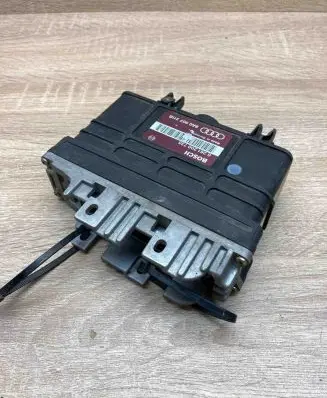 Audi 80 90 B3 Engine control unit/module ECU 8A0907311B 0261200735 Used