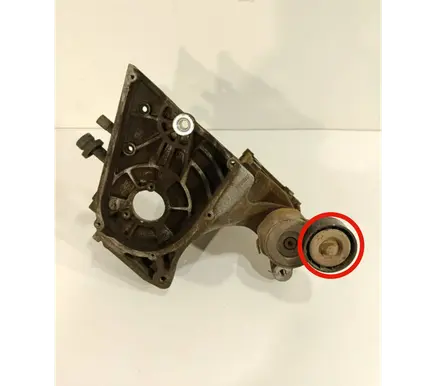 Generator/alternator bracket