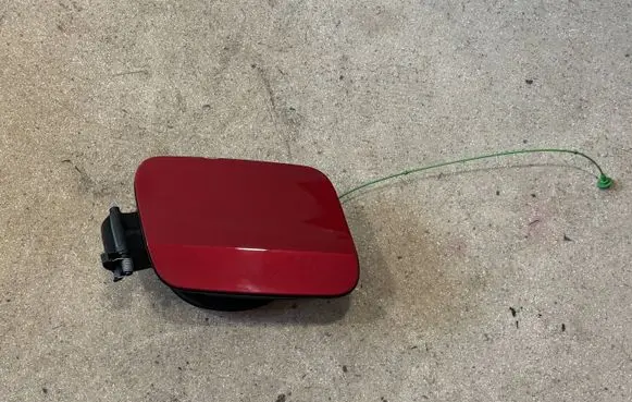 BMW 5 G60 G61 Fuel tank cap 