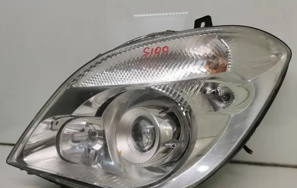 Mercedes-Benz Sprinter W906 Headlight/headlamp A9068200961 1ZS247012 9285161296