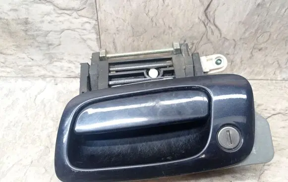 Opel Zafira A Front door exterior handle