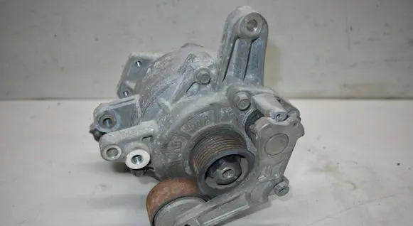 KIA Niro Generator/alternator 3739003900