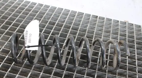 Ford Kuga II Rear coil spring