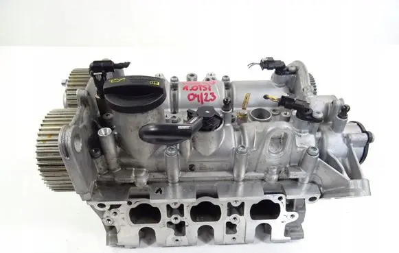 Volkswagen Polo VI Engine head 04C103475AF