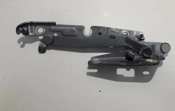 Audi A6 S6 C6 4F Tailgate/trunk/boot hinge 4F5827302