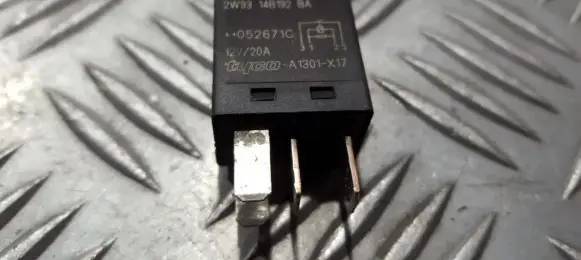 Mitsubishi Colt Other relay 053631c a1301-x17