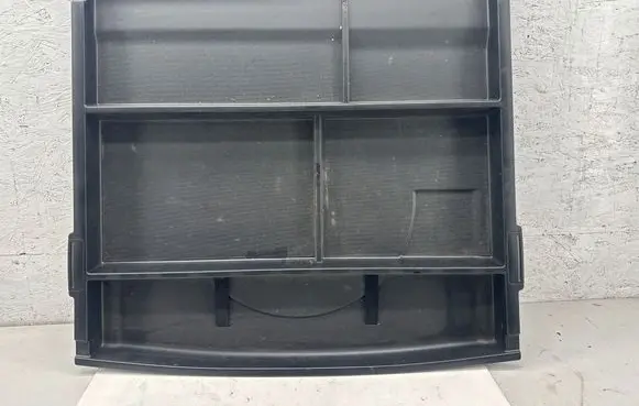 Trunk/boot floor carpet liner