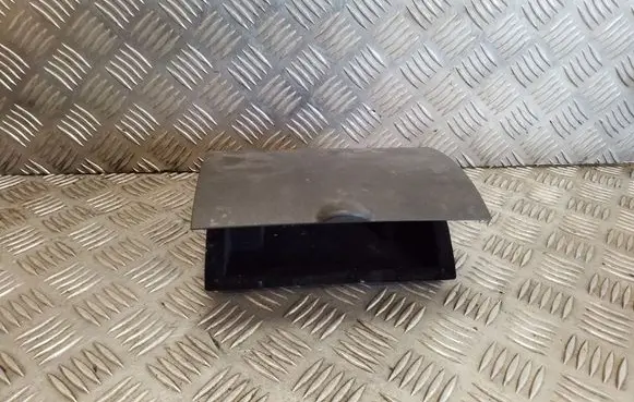 Nissan Navara D40 Glove box 68252EB30