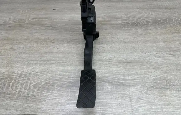 Audi A5 8T 8F Accelerator throttle pedal 8K1721523 6PV00950500 22072007
