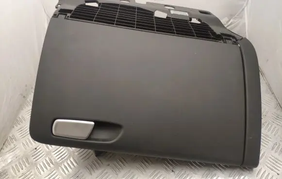 Audi A5 Sportback 8TA Glove box 8K2857035