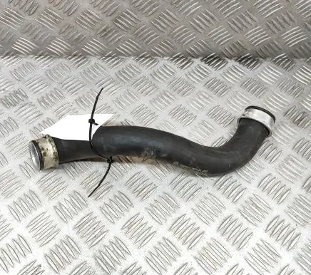 Mercedes-Benz C W204 Engine coolant pipe/hose A2045011582