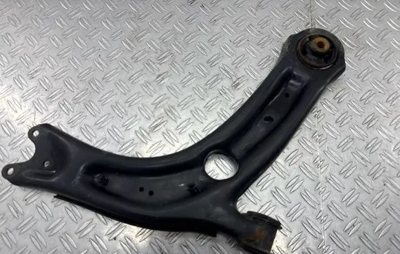 Seat Ateca Front lower control arm/wishbone 3Q0407118B