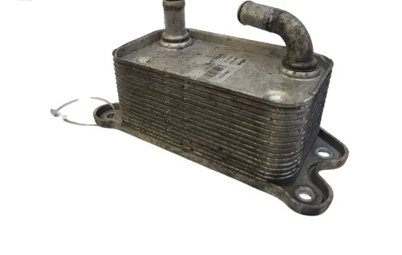 Engine oil radiator