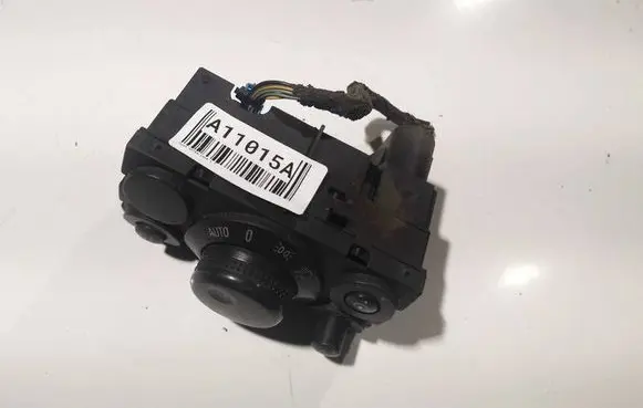 Opel Astra H Wing mirror switch