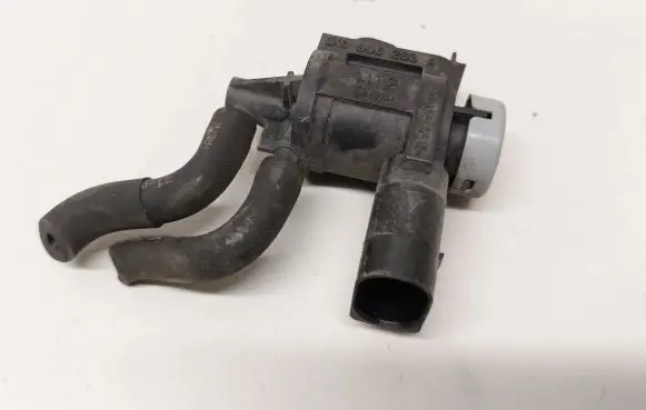 Porsche Cayenne (92A) Turbo solenoid valve 1K0906283A