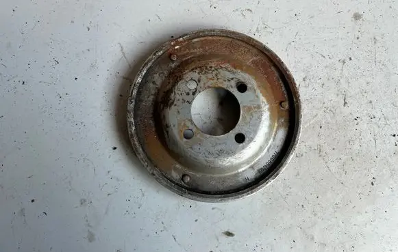 Renault Megane I Crankshaft pulley 7700864702