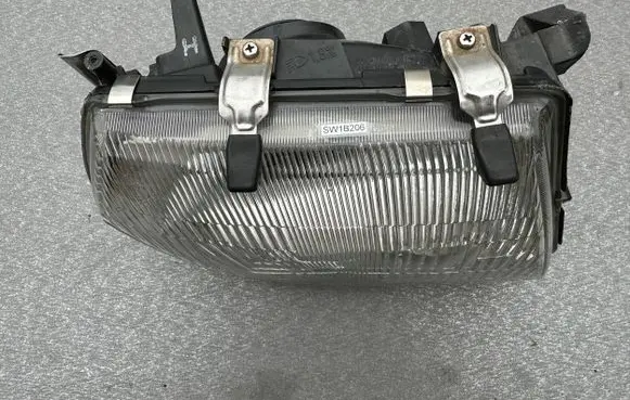 Nissan Patrol Y61 Headlight/headlamp 26015VB505