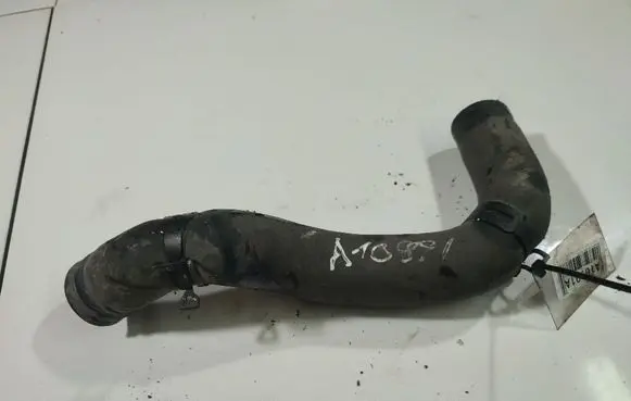 Mitsubishi Outlander Engine coolant pipe/hose