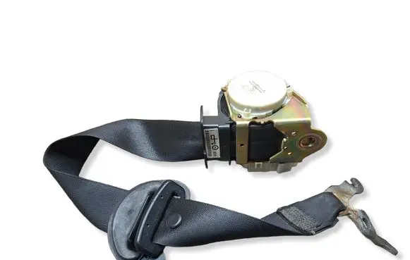 BMW 3 E90 E91 Front seatbelt S17069955 33035173B 33052212C