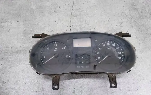 Opel Movano A Speedometer (instrument cluster) P8200199508