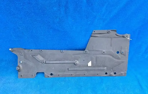 BMW 1 F20 F21 Side bottom protection 7241833 51757241833